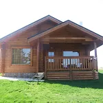 Kedros Village