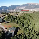 شاليه Kedros Village كاربينيسي