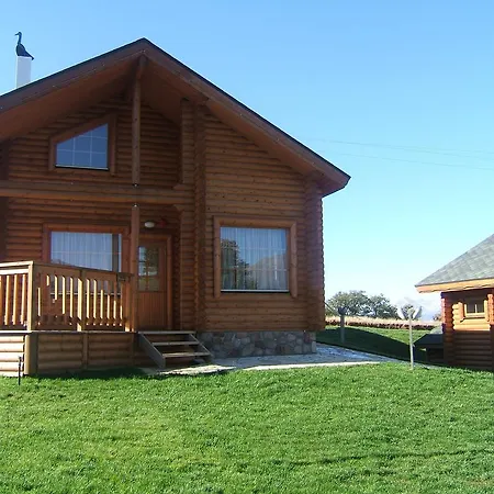 Kedros Village בקתה *