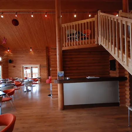 בקתה Kedros Village *