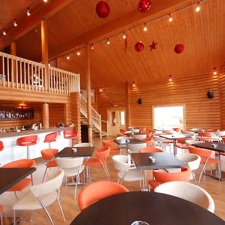 בקתה Kedros Village *