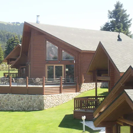 בקתה Kedros Village