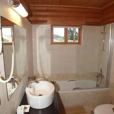 Kedros Village Chalet *